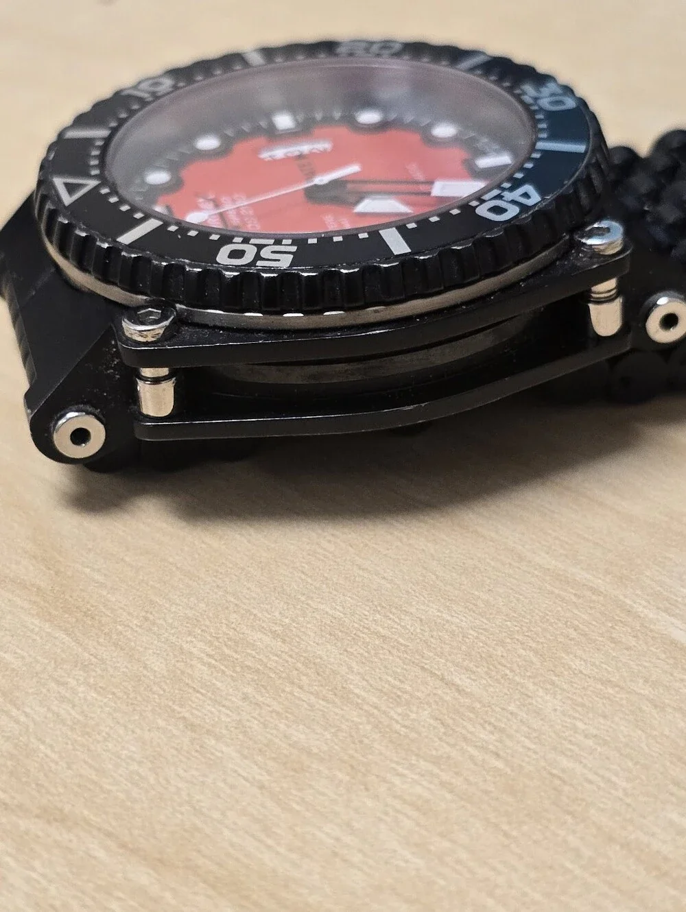 N/A strap dive